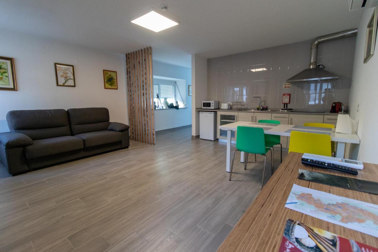 Villa Montes Guesthouse Coja المظهر الخارجي الصورة